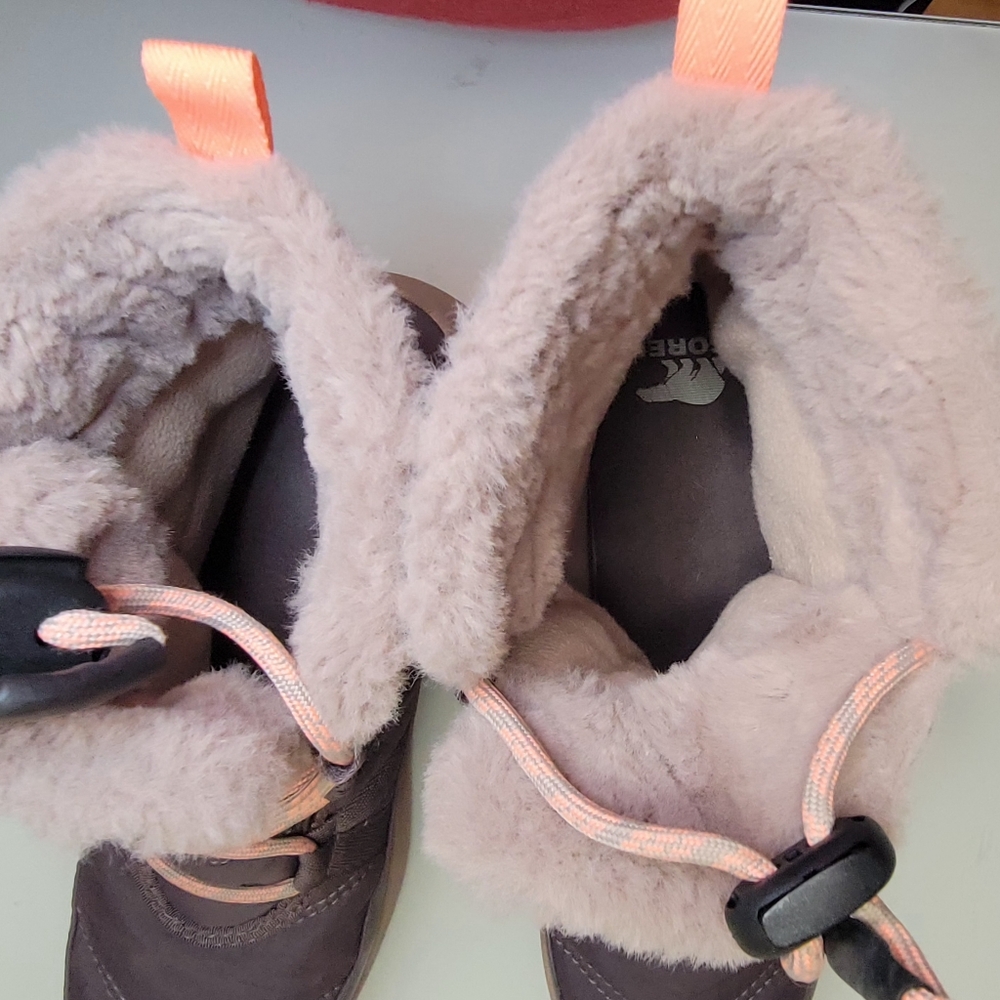 Sorel  Winter Boots - Picture 6 of 7